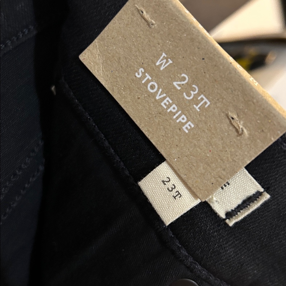 NWT Madewell  Tall Stovepipe Jean in Black Rinse Wash Size 23 T - Picture 7 of 11